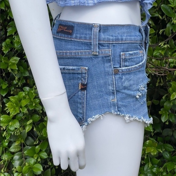 Citizens Of Humanity DIY Cut Off Distressed Denim Shorts - Picture 3 of 10